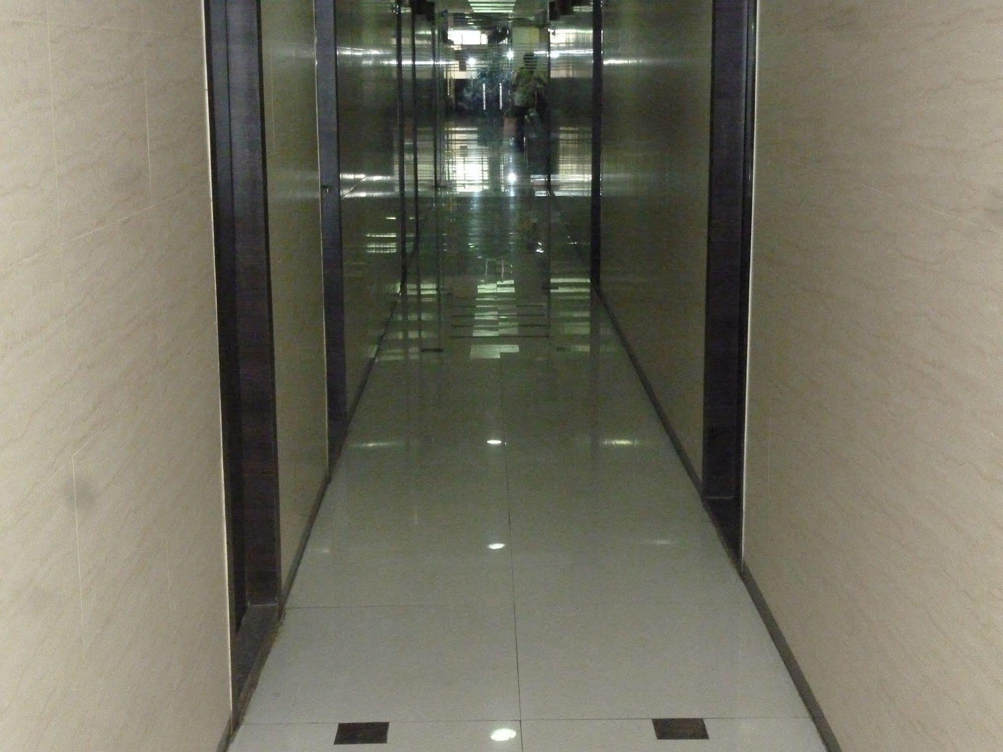 Hotel Regal Palace Bombaim Exterior foto