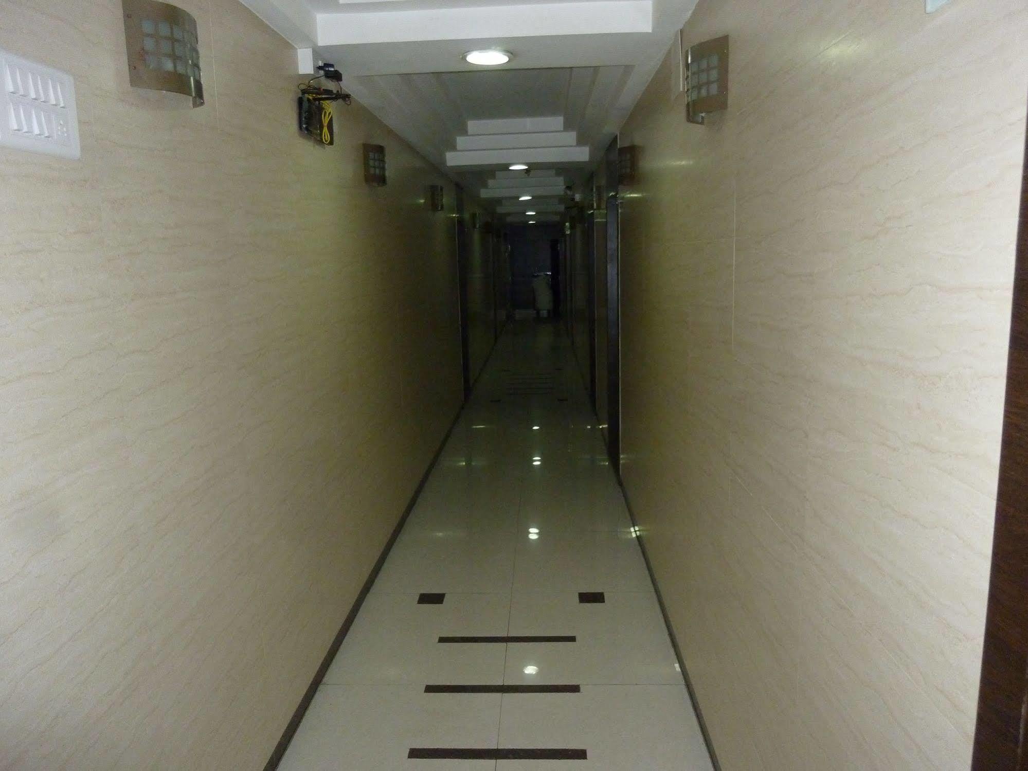 Hotel Regal Palace Bombaim Exterior foto